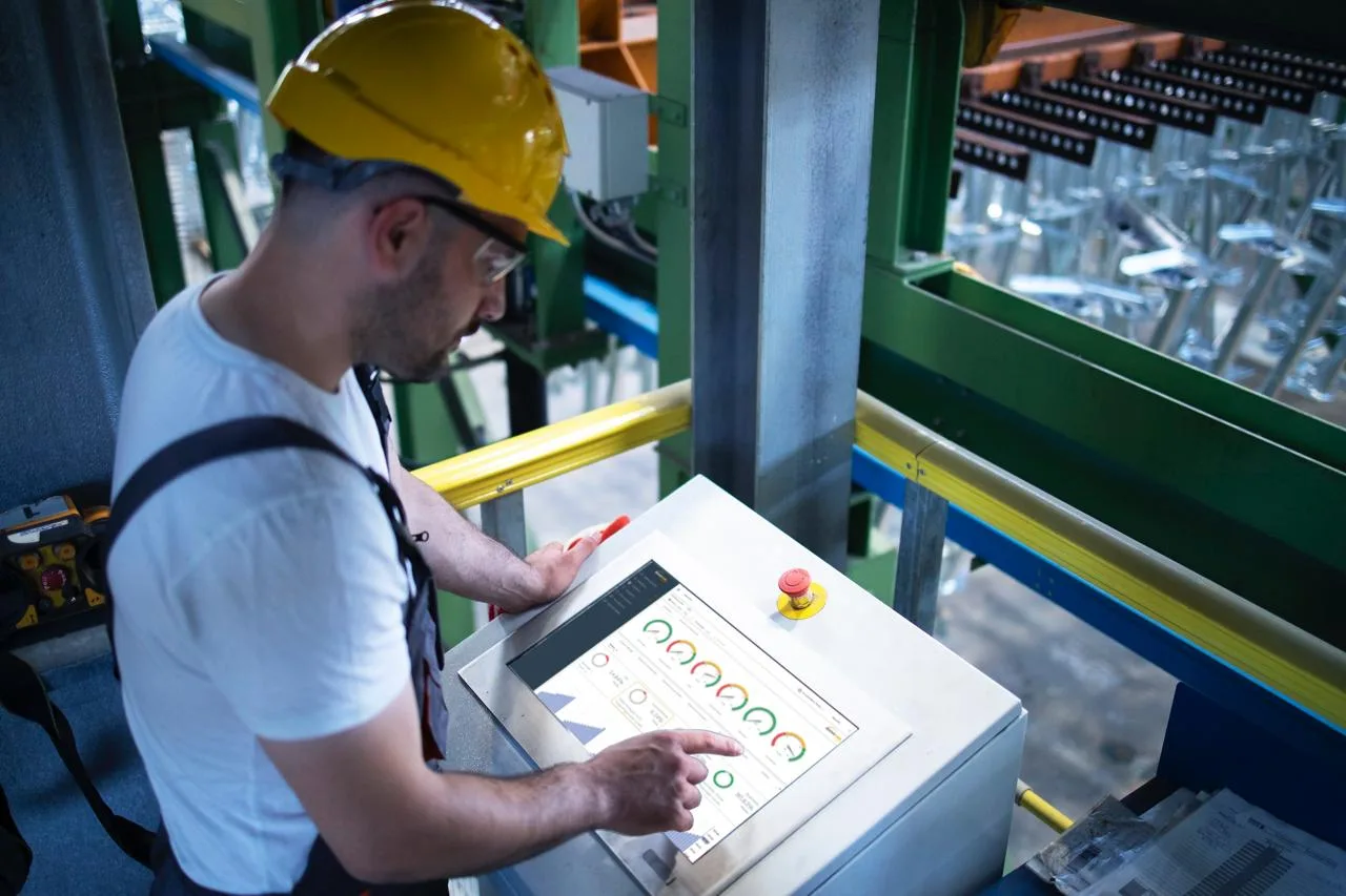 Rozwiązanie Bridgemeter: proaktywne i predykcyjne monitorowanie stanu i funkcji maszyn